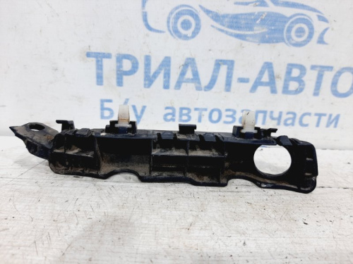 Фото запчасти 86554A6000 Кронштейн бампера передний правый Hyundai i30