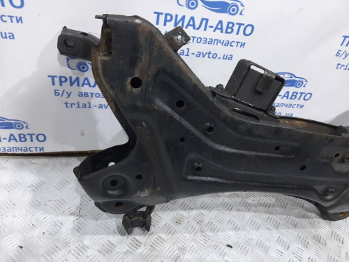 Фото запчасти 624002Y000 Балка передней подвески Hyundai IX35