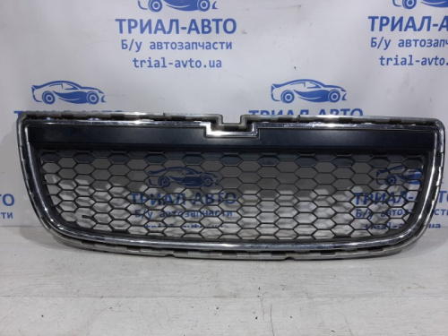 Фото запчасти 9694517 Решетка радиатора нижняя Chevrolet Captiva C140