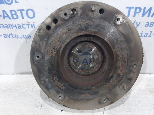 Фото запчасти MD374117 Маховик МКПП Pajero Sport 2,5 diesel 97-08