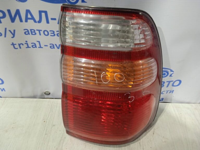 Фонарь задний внешний правый Toyota Land Cruiser 1998-2007 8155060680 (Арт. 7696)