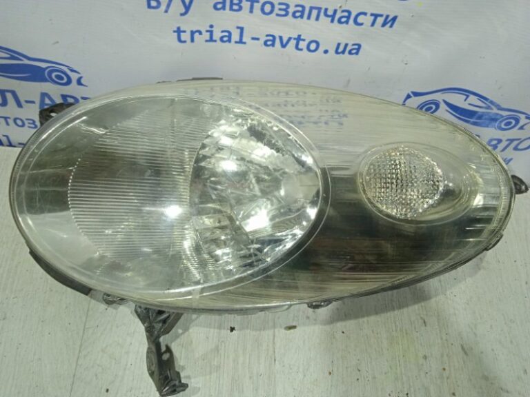 Фара правая Nissan Micra 2003-2010 26060AX600 (Арт. 8378)