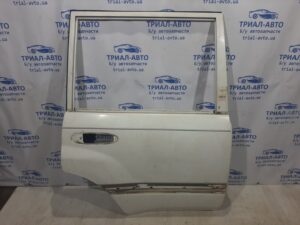 Дверь задняя правая Toyota Land Cruiser 1998-2007 6700360230 (Арт. 6923)