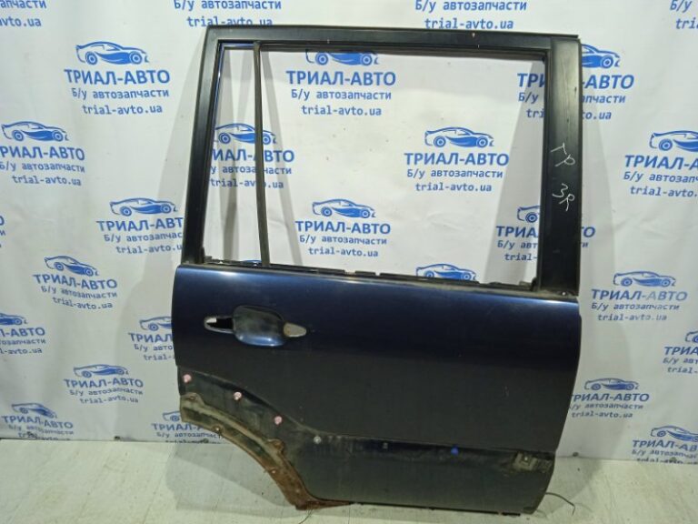 Дверь задняя правая Toyota Prado 2002-2009 6700360260 (Арт. 10866)