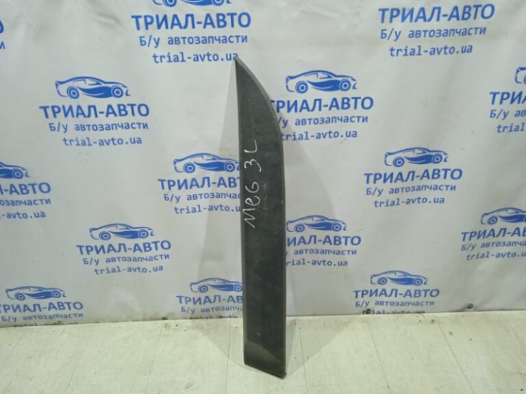 Накладка двери Renault Megane 2008-2016 828770011R (Арт. 15769)