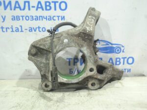 Кулак поворотный правый без ступицы Chevrolet Cruze 2008-2016 13319481 (Арт. 2131)