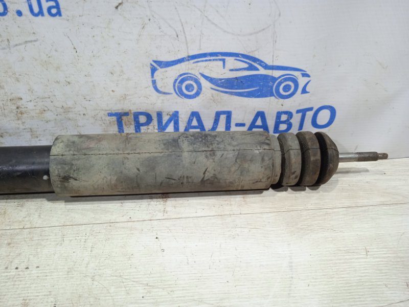 Амортизатор задний Nissan Juke 2010-2019 E62101KA1B (Арт. 5) Амортизатор задний Nissan Juke 2010-2019 E62101KA1B (Арт. 5)