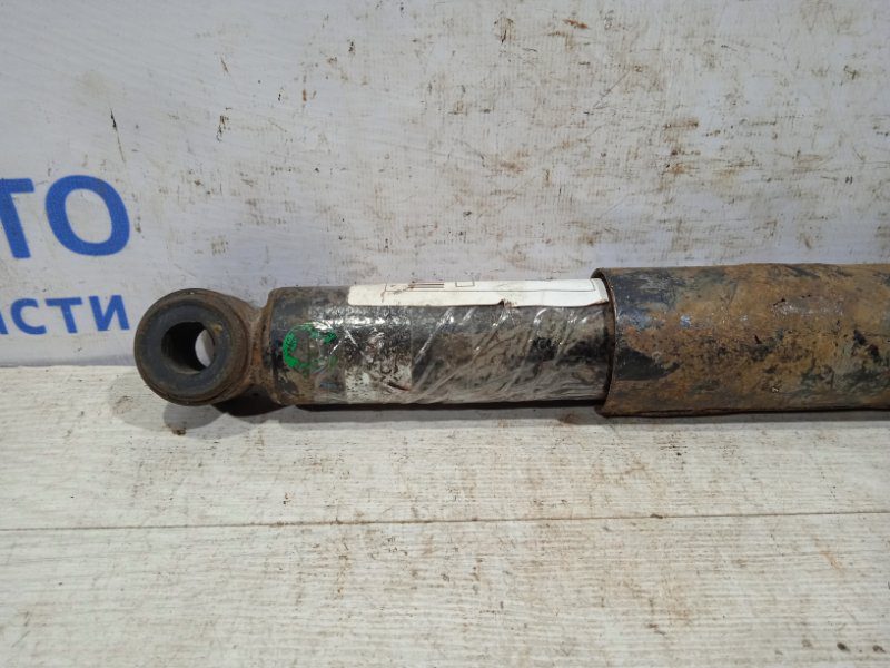 Амортизатор задний Mitsubishi L200 2006-2015 MR992632 (Арт. 17423) Амортизатор задний Mitsubishi L200 2006-2015 MR992632 (Арт. 17423)