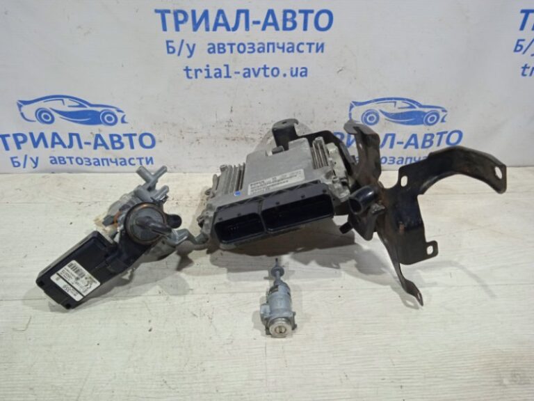 Блок управления двигателем Mitsubishi Outlander 2007-2012  (Арт. 8943)