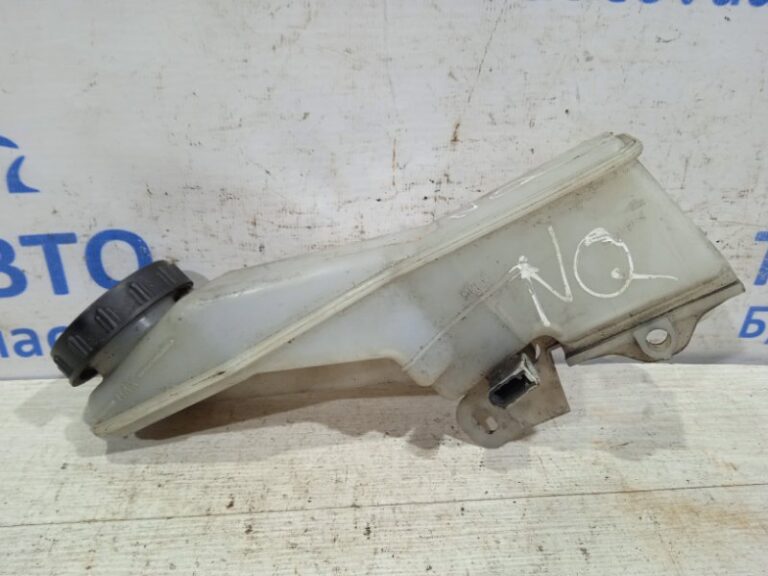 Бачок главного тормозного цилиндра Nissan Qashqai 2006-2013 46090JD03A (Арт. 12380)