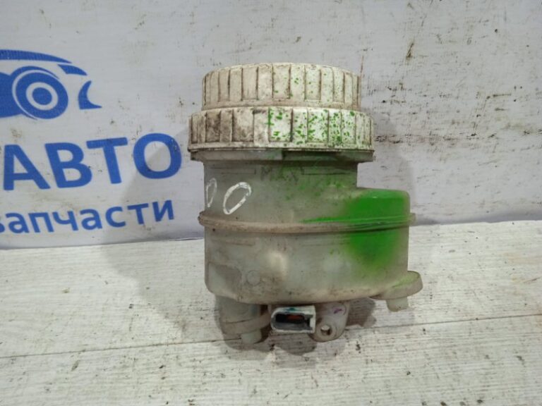 Бачок главного тормозного цилиндра Mitsubishi L200 2006-2015 4627A020 (Арт. 4175)
