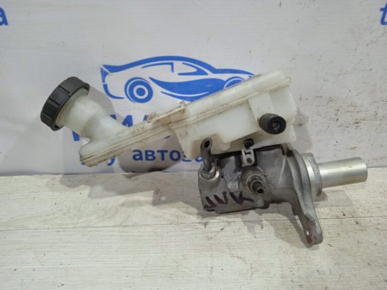 Бачок главного тормозного цилиндра Nissan Juke 2010-2019 460901KK0A (Арт. 20)