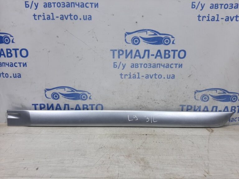 Накладка двери Mitsubishi Lancer 2003-2009 MN190107HB (Арт. 18181)