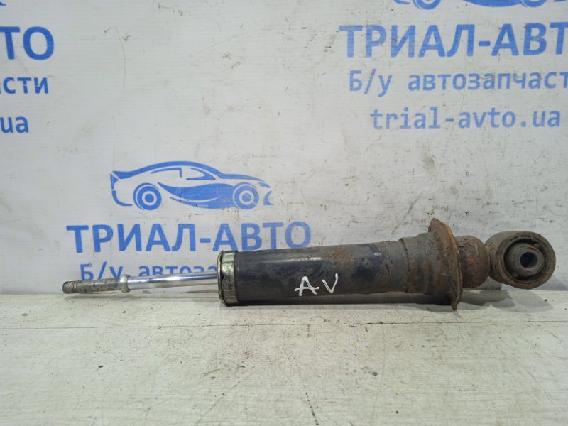 Амортизатор задний Toyota Avensis 2003-2009 4853009651 (Арт. 18718) Амортизатор задний Toyota Avensis 2003-2009 4853009651 (Арт. 18718)