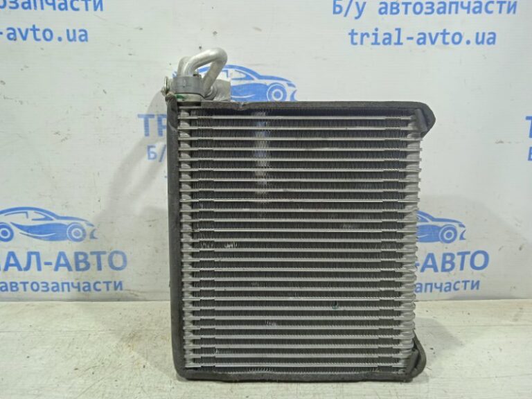 Осушитель кондиционера Nissan Qashqai 2006-2013 27140JD20A (Арт. 18859)