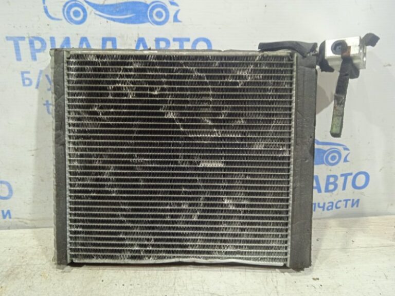 Осушитель кондиционера Toyota RAV 4 2005-2012 8850126210 (Арт. 18864)