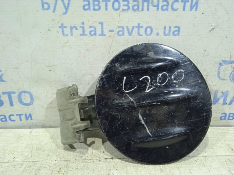 Лючок бака Mitsubishi L200 2006-2015 5940A031 (Арт. 4574)