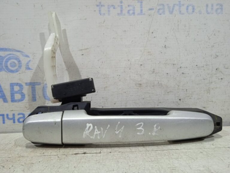 Ручка двери внешняя задняя правая Toyota RAV 4 2005-2012 6921112220P2 (Арт. 14061)
