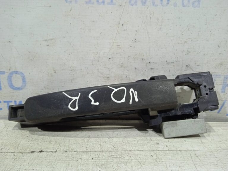 Ручка двери внешняя задняя правая Nissan Qashqai 2006-2013 80646EB33B (Арт. 13425)