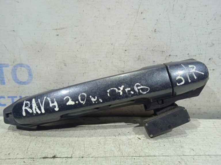 Ручка двери внешняя задняя правая Toyota RAV 4 2005-2012 6921112220P2 (Арт. 14059)