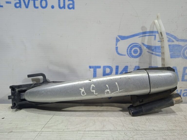 Ручка двери внешняя задняя правая Toyota Prado 2002-2009 6921128070C1 (Арт. 11779)