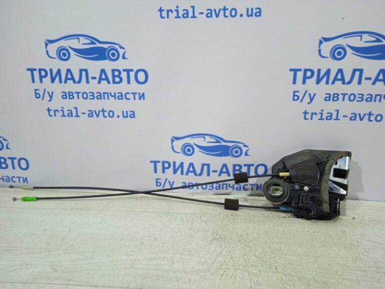 Замок двери задний правый Toyota RAV 4 2005-2012 6905042030 (Арт. 13957)