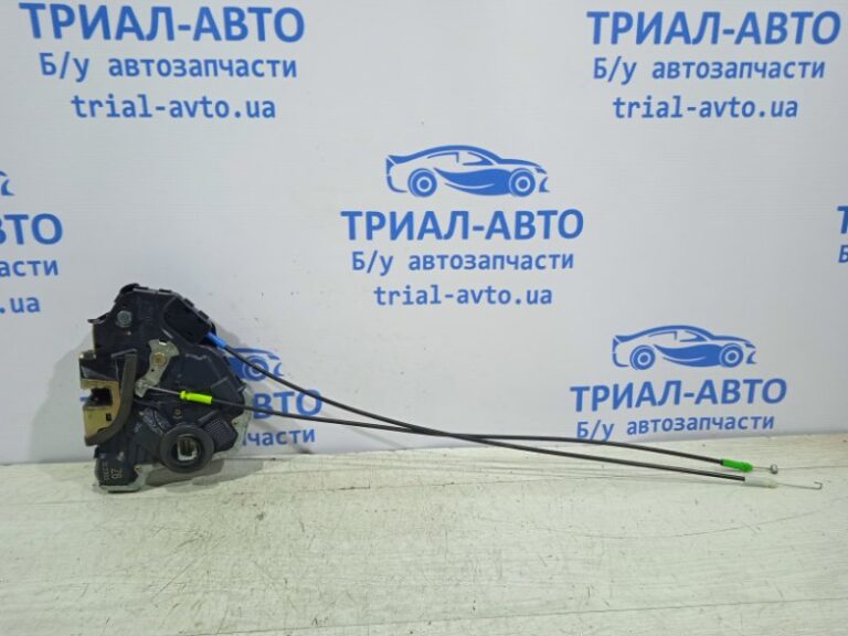 Замок двери передний правый Toyota Avensis 2003-2009 6903002162 (Арт. 19761)