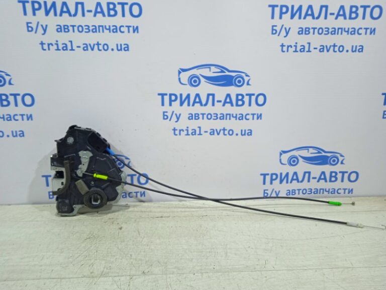 Замок двери передний правый Toyota Avensis 2003-2009 6903002162 (Арт. 19762)