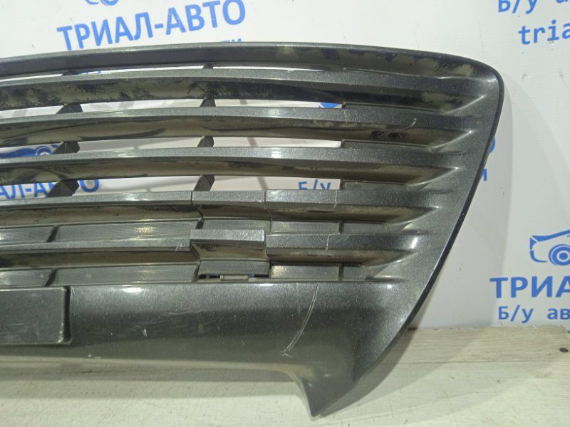 Решетка бампера центральная Toyota Camry 2014-2017 5311206260 (Арт. 20263) Решетка бампера центральная Toyota Camry 2014-2017 5311206260 (Арт. 20263)