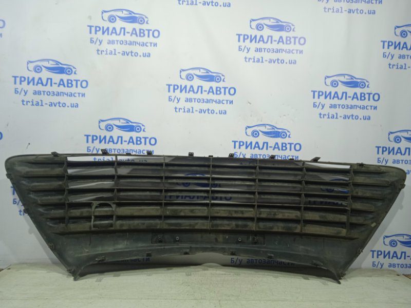 Решетка бампера центральная Toyota Camry 2014-2017 5311206260 (Арт. 20263) Решетка бампера центральная Toyota Camry 2014-2017 5311206260 (Арт. 20263)