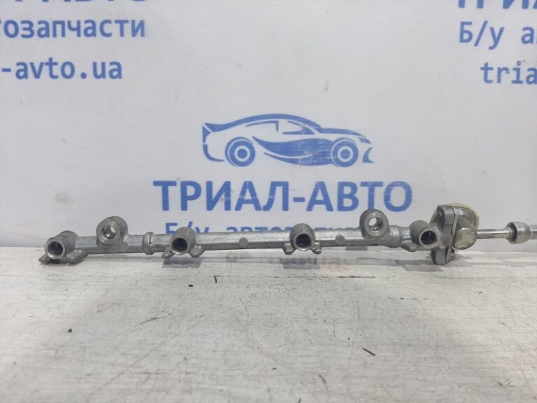 Топливная рампа Toyota Camry 2006-2011 2381428031 (Арт. 21201)