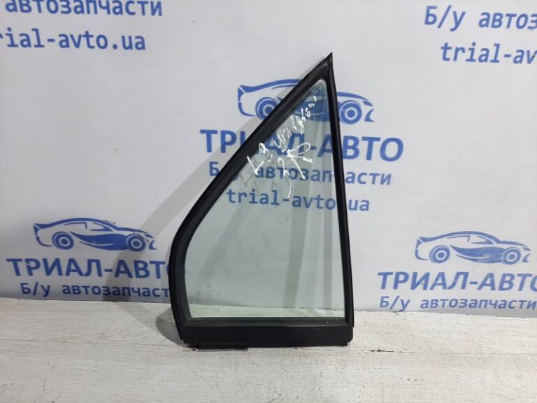 Стекло двери задней правой (форточка) Mitsubishi Lancer 2003-2009 MR525826 (Арт. 21357)