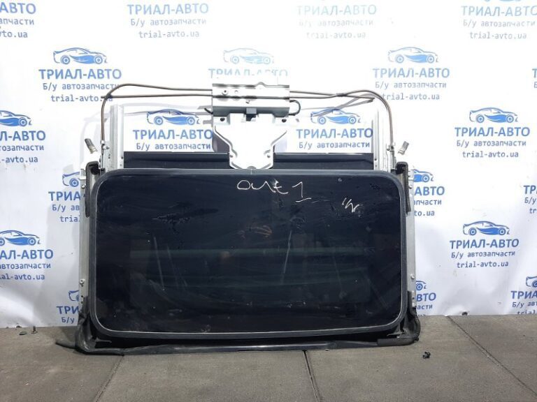 Люк в сборе Mitsubishi Outlander 2003-2007 MR599238 (Арт. 21392)