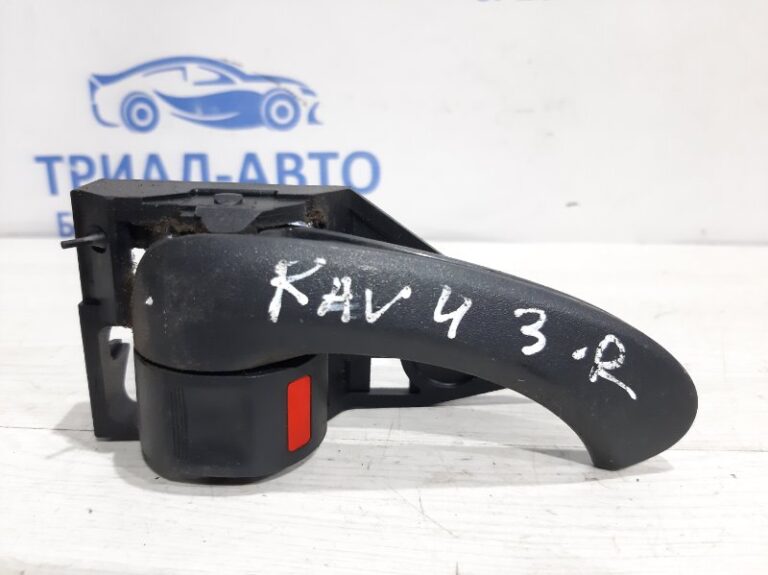 Ручка двери внутреняя задняя правая Toyota RAV 4 2005-2012 6920533090B0 (Арт. 21684)