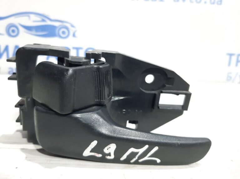 Ручка двери внутреняя передняя левая Mitsubishi Lancer 2007-2017 MN105359 (Арт. 21687)