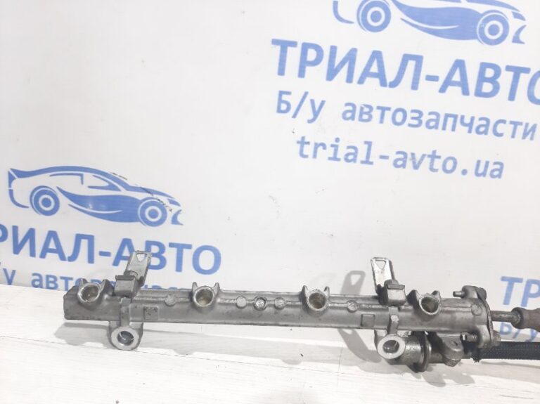 Топливная рампа Mitsubishi Lancer 2003-2009 MR420461 (Арт. 21975)