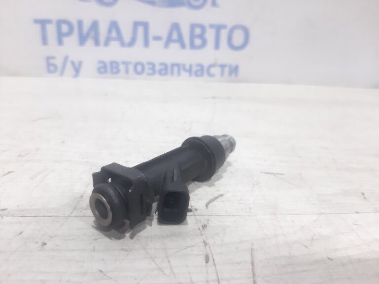 Форсунка топливная Nissan Juke 2010-2019 166001KT0A (Арт. 21992)