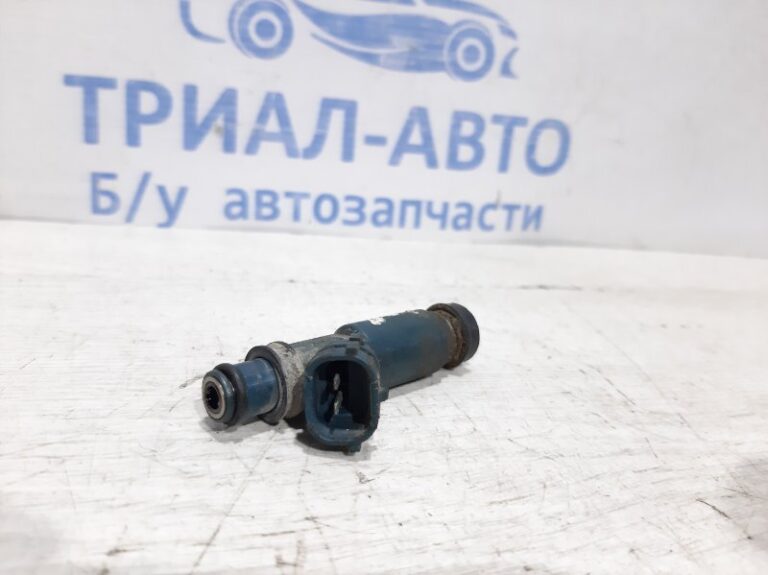 Форсунка топливная Toyota Land Cruiser 1998-2007 2325050040 (Арт. 21997)