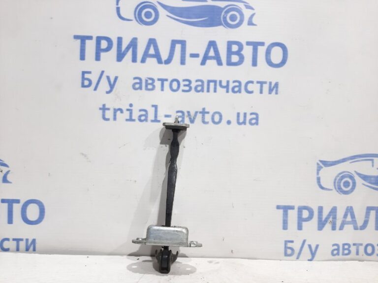 Ограничитель двери задний левый Nissan X-Trail 2007-2014 82430JG000 (Арт. 22141)