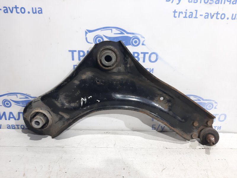 Рычаг правый Renault Megane 2008-2016 545008682R (Арт. 22262) Рычаг правый Renault Megane 2008-2016 545008682R (Арт. 22262)