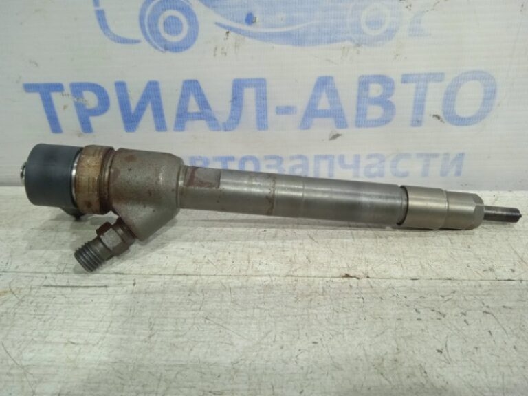 Форсунка топливная KIA Sorento 2009-2014 338002F300 (Арт. 22969)