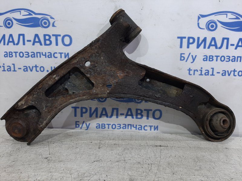 Рычаг правый Suzuki Grand Vitara 2005-2016 4520165J00 (Арт. 23826) Рычаг правый Suzuki Grand Vitara 2005-2016 4520165J00 (Арт. 23826)
