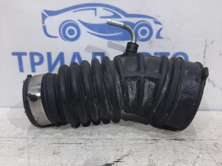 Патрубок воздушного фильтра Nissan Juke 2010-2019 165761KK0A (Арт. 24129)