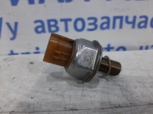 Датчик давления топлива в рейке Nissan Juke 2010-2019 166381LA0A (Арт. 24200)