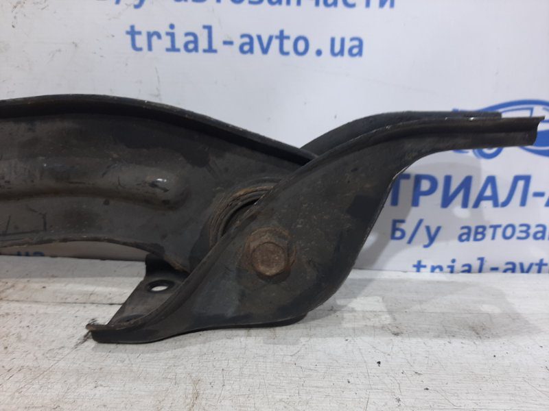 Рычаг задней подвески продольный правый Chevrolet Captiva 2011-2018 95261628 (Арт. 24557) Рычаг задней подвески продольный правый Chevrolet Captiva 2011-2018 95261628 (Арт. 24557)