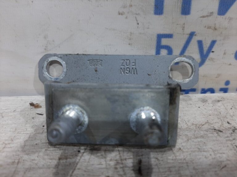 Петля крышки багажника Hyundai IX35 2010-2017 797102S000 (Арт. 24655)