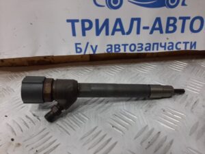 Форсунка топливная Hyundai IX35 2010-2017 338002F300 (Арт. 24700)