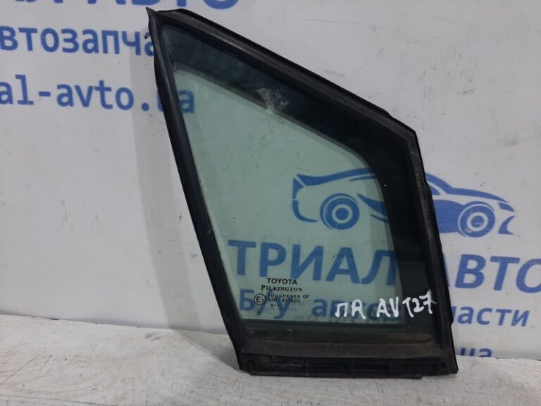 Стекло двери задней правой (форточка) Toyota Avensis 2009-2018 6812505010 (Арт. 24815)