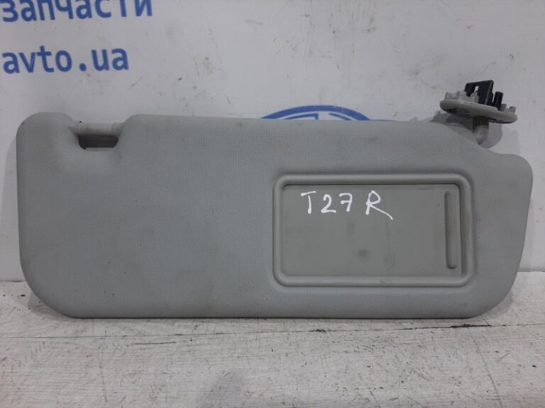 Козырек солнцезащитный правый Toyota Avensis 2009-2018 7431005200B0 (Арт. 24841)