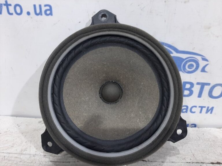 Динамик музыкальный задний Toyota RAV 4 2005-2012 861602B580 (Арт. 24855)